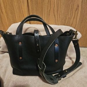 Go Forth Goods Small Avery Crossbody Tote